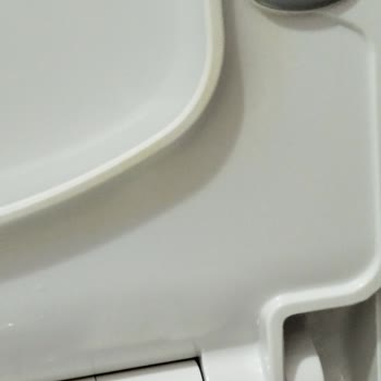 Kale Marka Klozet Kapaklarında Sürekli Sararma Sorunu