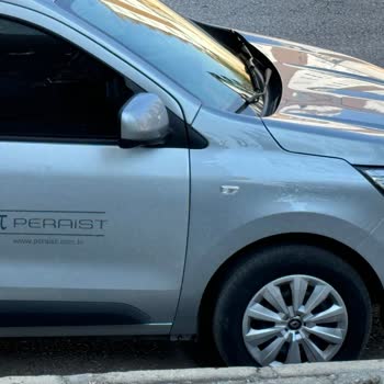 Renault Yetkili Servisinin Ayıplı İşlem Teslim Şikayeti