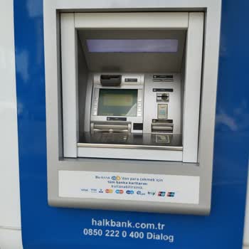 Halkbank Parama El Koydu