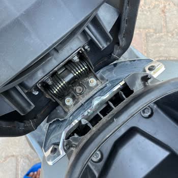 Kymco Motosiklet Koltuk Problemi