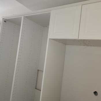 IKEA Defalarca Kez Aramamıza Rağmen Çözülemeyen Mutfak Dolabı Problemleri