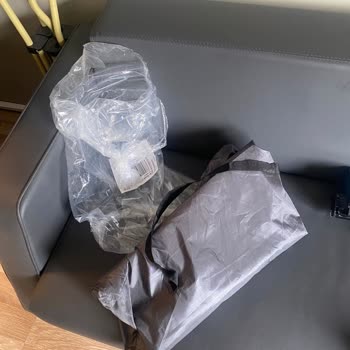 A101 Exent Marka Gelen Kırık Masa