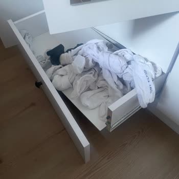 Vivense İkinci Kez Düşen Çekmece!