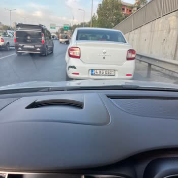 Selçuk Ecza Deposu Otoyolda Yaşanan Güvenlik Sorunu Ve Hakaret