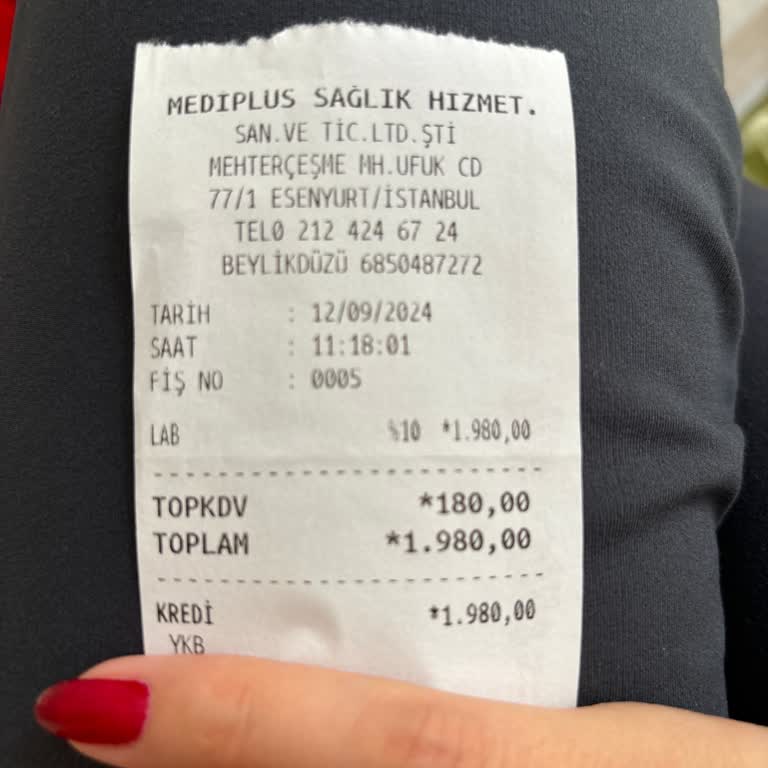 Mediplus Tıp Merkezi Özel Hastanede Yetersiz İlgi Ve Uzun Bekleme Süresi