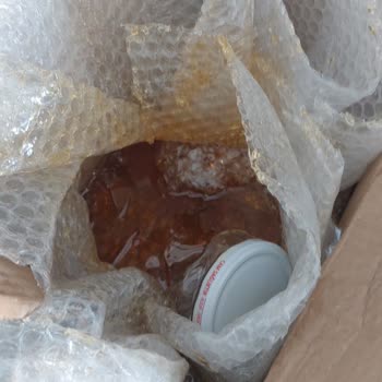 Kırık Bal Kavanozları: Yurtiçi Kargo Mağduriyeti