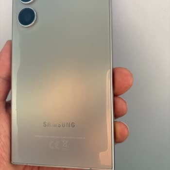 Samsung Galaxy S24 Ultra Kapakta Açılma