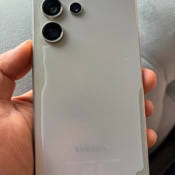 Samsung Galaxy S24 Ultra Kapakta Açılma