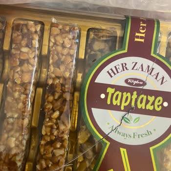 Tuğba Kuruyemiş Krokan Paketinden Böcek Çıktı.