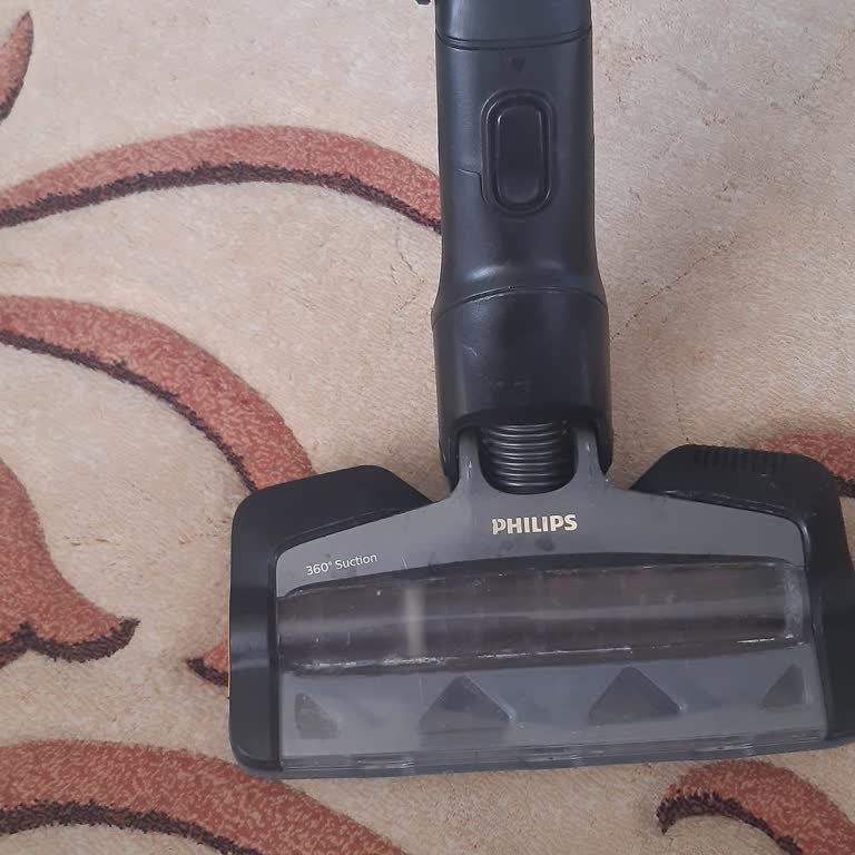 PHILIPS Ev Aletleri Philips Xc8349 Başlık Kendiliğinden Çalışıyor