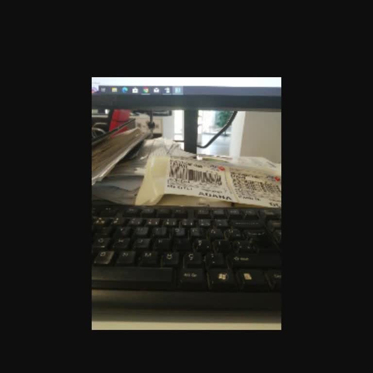 Aras Kargo Evde Olmama Rağmen Kargom Teslim Edilmedi