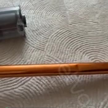 Dyson V10 Teknik Servisin Bize Ait Olmayan Parça Göndermesi!