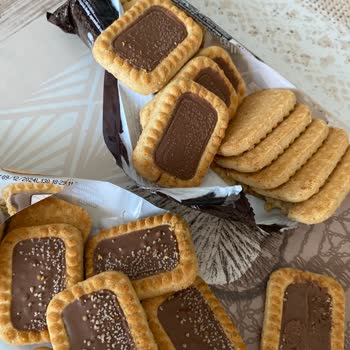 Eti Gıda Burçak Sütlü Çikolatalı Bozuk Çıktı