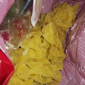 Filiz Makarna, İnanılmaz! Makarnadan Kurt Çıkması.