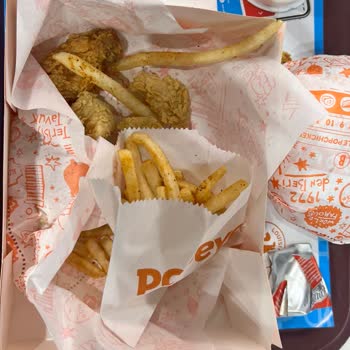 Popeyes Görsellerle Uyuşmayan Maxi Popchicken Menü Deneyimi