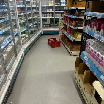 A101 Ümraniye Uzun Ayna Caddesi Mağazası Kapatılsın