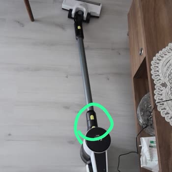 Fakir Stone Hsa 4048 Şarjlı Dik Süpürge Bağlantı Yerinden Kırıldı