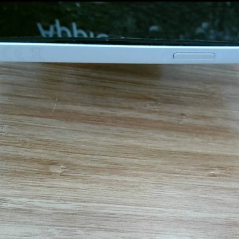 İPhone 13 Telefon Pil Şişmesi