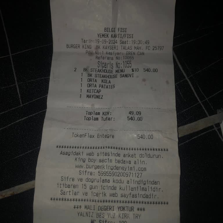 Burger King Soğuk Ve Aceleci Hazırlanan Menüden Memnuniyetsizlik