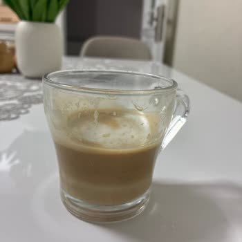 Delonghi Yeni Alınan Kahve Makinesinde Köpük Sorunu Ve Servis Problemi