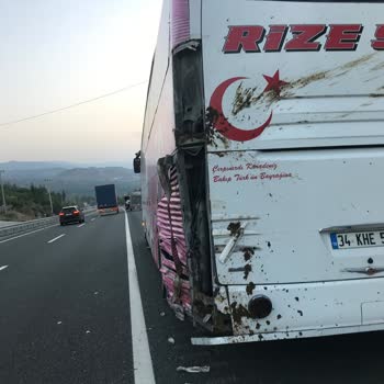 Rize Ses 6 Eylül 2024 22.30 İstanbul- Rize Otobüsü Kaza Yapması