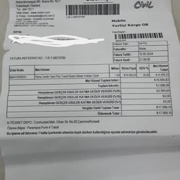 Pierre Cardin Çocuk Pierre Cardin Bebek Arabası Tekerlekler 1 Kullanımda Delikler Oldu