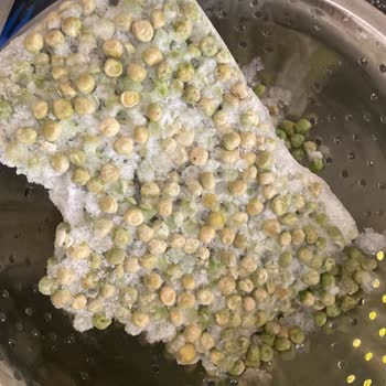 Şok Marketler Marketten Aldığım Bezelye Kalitesiz Çıktı