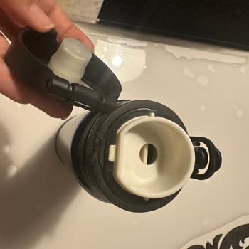 Hepsiburada'dan Aldığım Joystar Termosun Kapağı Kırıldı