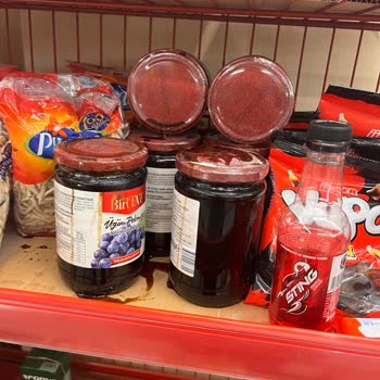 Şok Marketlerde Hijyen Ve Düzen Sorunu