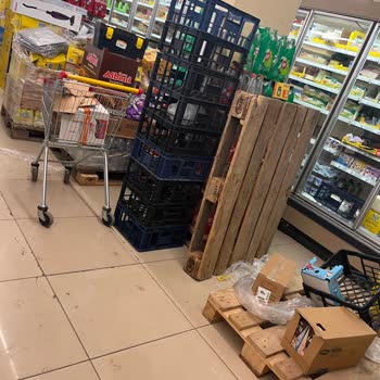 Şok Marketlerde Hijyen Ve Düzen Sorunu