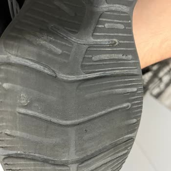 Skechers Ayakkabıda Kalite Sorunu Ve Müşteri Hizmetleri Cevapsızlığı