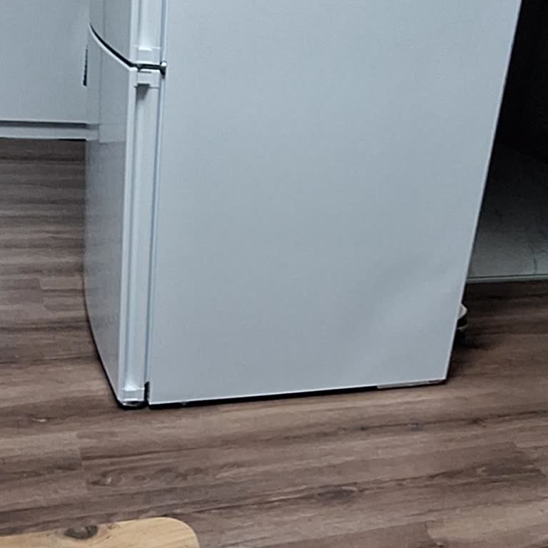 Bosch Kgn 55 Buzdolabı 35cm Lik Göçük