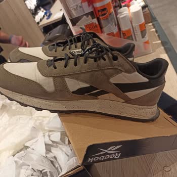 Reebok Ayakkabıda Kısa Sürede Deformasyon Ve Yetersiz Tamir