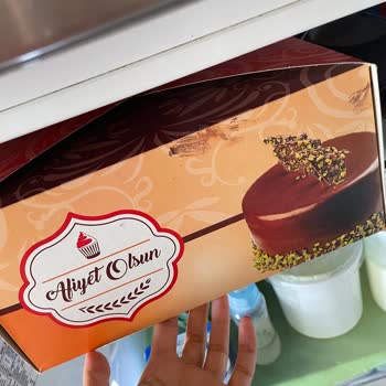 Sarayaltı (Malatya) Taze Pasta Beklerken Bayat Pasta Şoku!