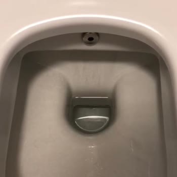 Vitra Ürünlerinin Arkasında Durmuyor!