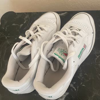 Reebok White Sneakers Tore Twice – No Update After Sending for Inspection