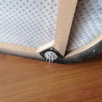 Manisa Selçuk Mobilya'dan Alınan Koltuk Takımında Yaşanan Kalite Sorunları