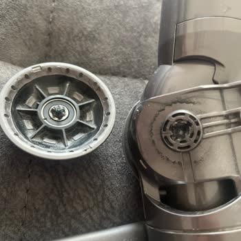 Dyson Anti Tangle Başlık Tekerlek Kırılması