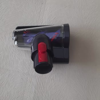 Dyson Gen5 Prusya Mavisi Kutu İçeriği Hatası