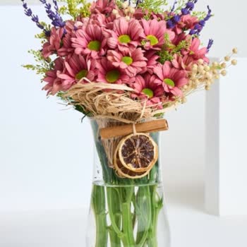 Çiçek Sepeti Görseldeki Den Farklı Ürün Geldi Şikayetçiyim