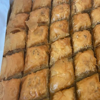 Dilim Börek Bilerek Küflü Ürün Verdi