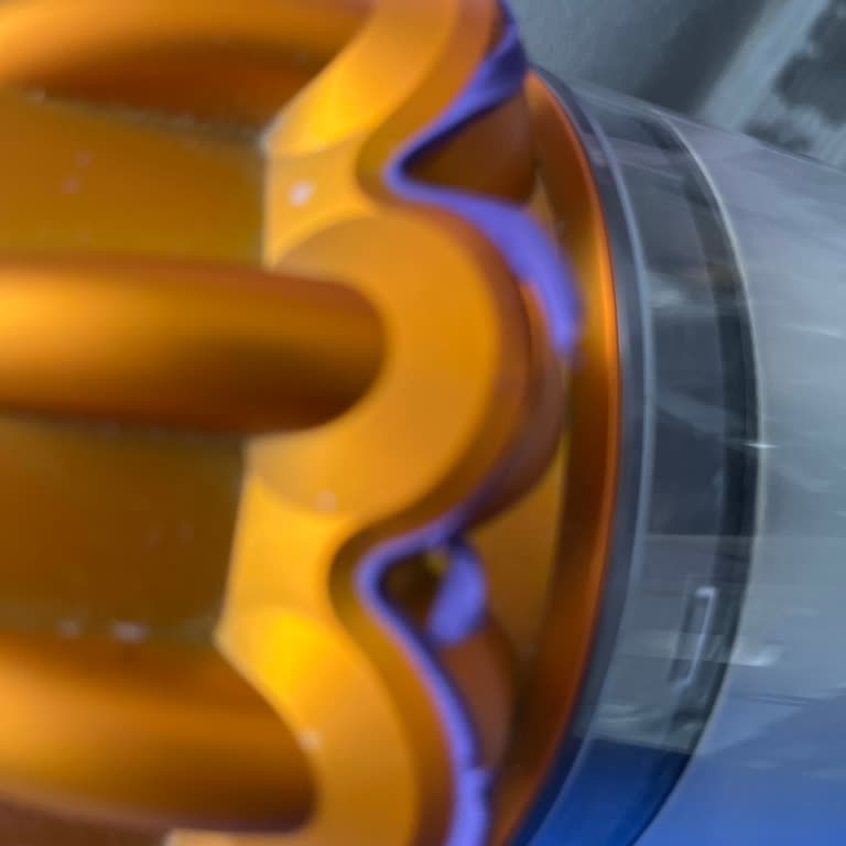 Dyson Çekim Gücü Çok Azaldı