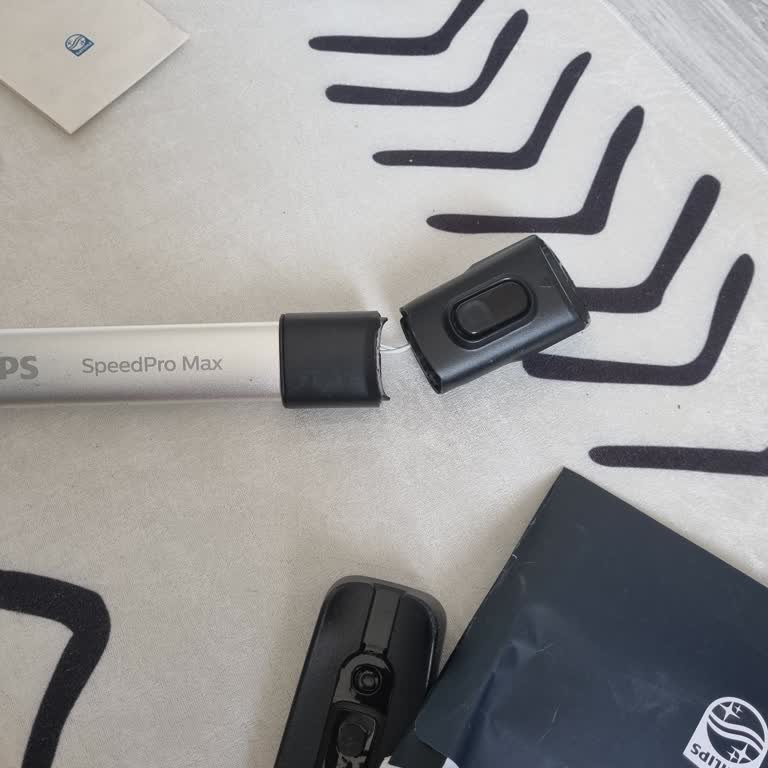 PHILIPS Ev Aletleri Philips Dik Süpürge Kullanımında Yaşanan Sorun