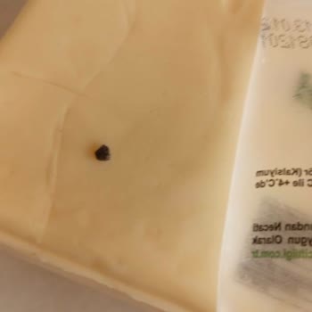 Saray Çiftliği Kalitesiz Kaşar Peyniri Ve İlgisiz Firma