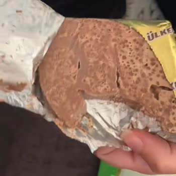 Ülker Çikolatasında Şok Edici Kalıntılar Ve Ambalaj Sorunu