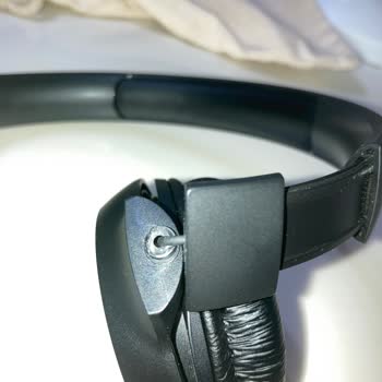 JBL 510bt Kulaklığım Dönen Kısmından Kırıldı