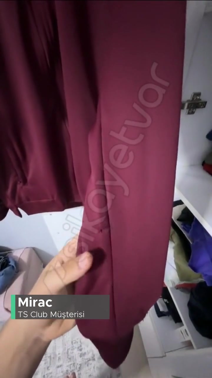 TS Club Kalitesiz Ürün Satışı! videonun kapak resmi