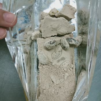 A101 Vinci Bütün Antep Fıstığı Sütlü Çikolata