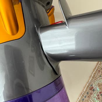 Dyson Süpürge Parçası Kırıldı Ve Müşteri Hizmeti Hayal Kırıklığı Yaşattı