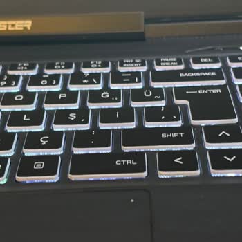 Monster Notebook Abra A7 Müşteri Memnuniyetsizliği
